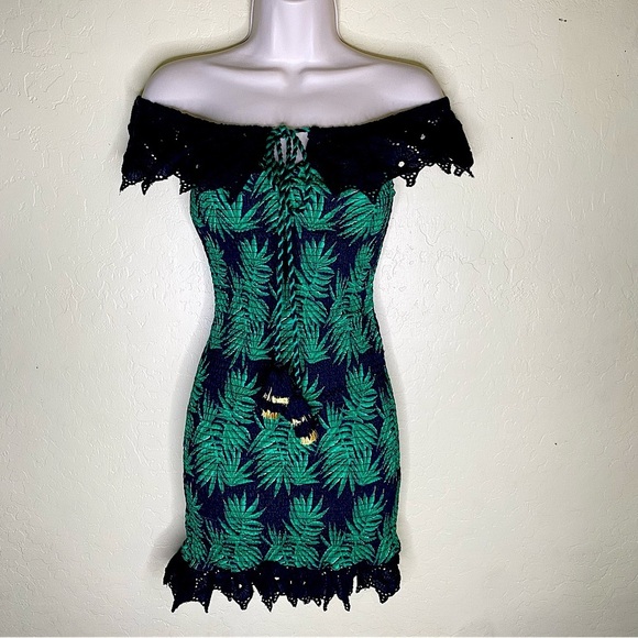 Missguided Palm Leaf Print Green and black Bodycon Mini Dress Size 4 - Picture 1 of 15